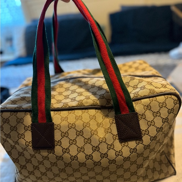Authentic Gucci duffel bag - Picture 2 of 8